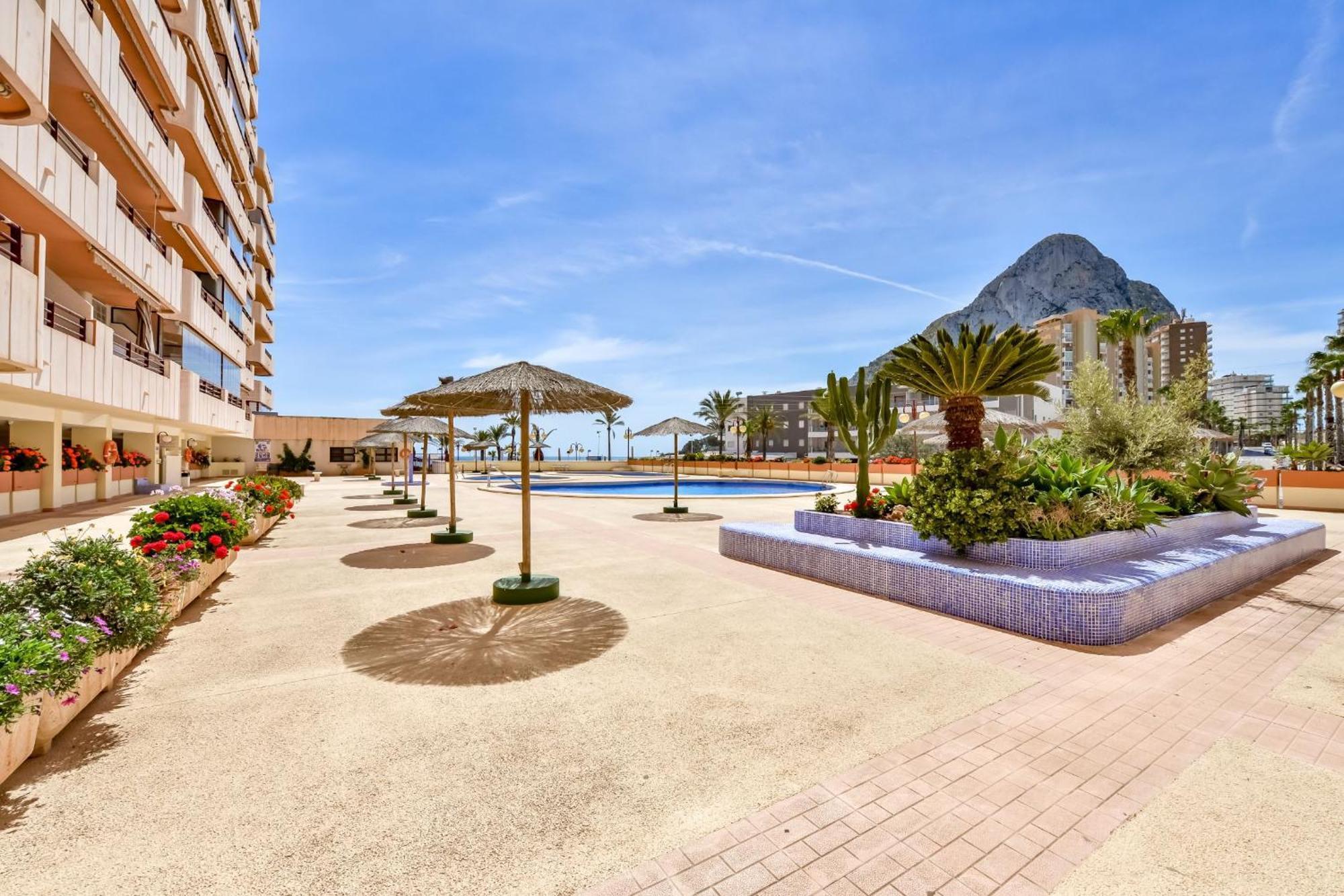 Apartamentos Zafiro Atico Calpe Kültér fotó